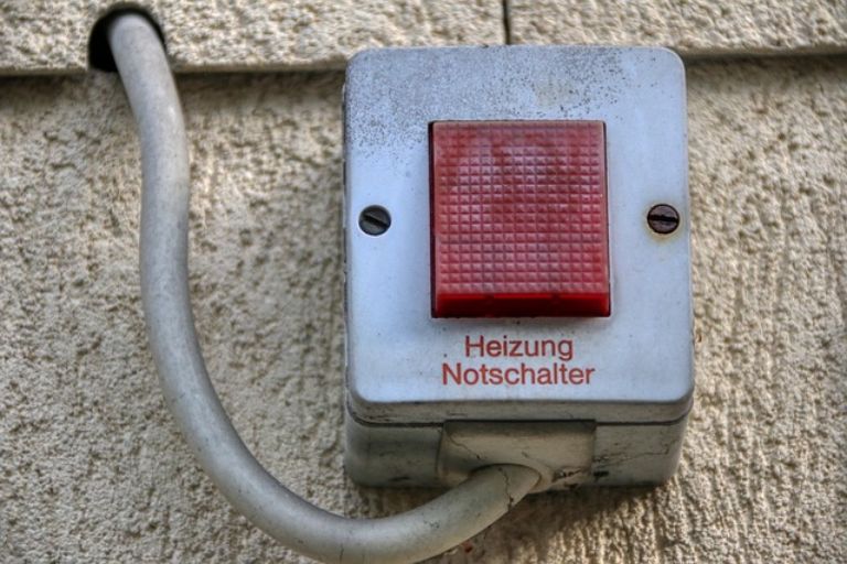 Heizung Notschalter heating Sicherung